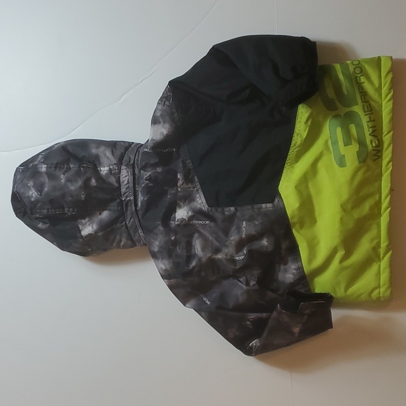 Weatherproof 4T zipper front winter jacket - Picture 7 of 10